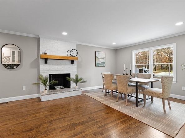 12 Brookside Ln, Norfolk MA 02056