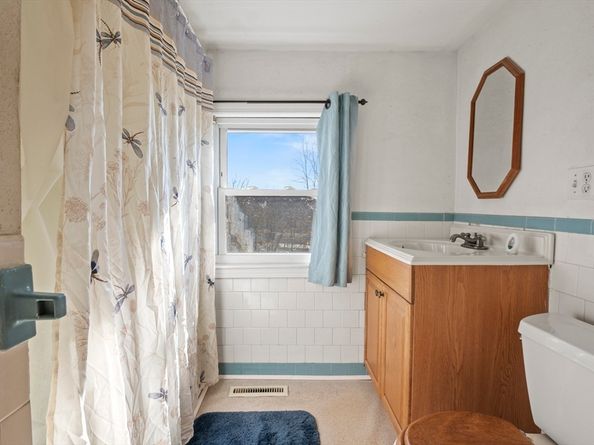 24 Lincoln Street, Millville MA 01529