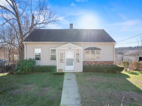 24 Lincoln Street, Millville MA 01529