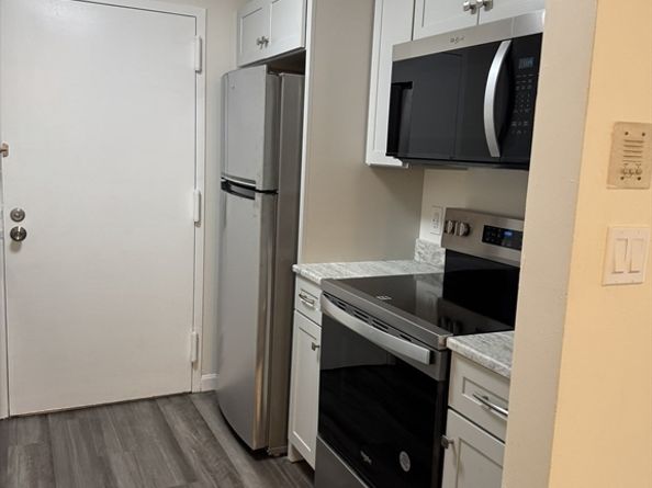 5 Village Rock Lane 24, Natick MA 01760