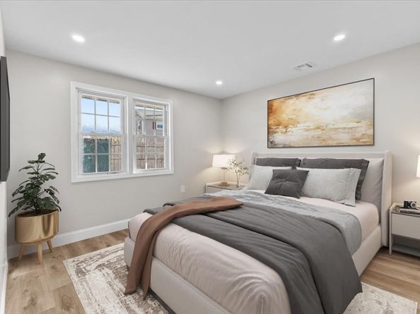 16 Yuba Cir, Brockton MA 02302