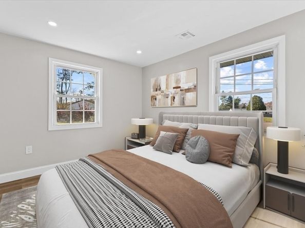 16 Yuba Cir, Brockton MA 02302