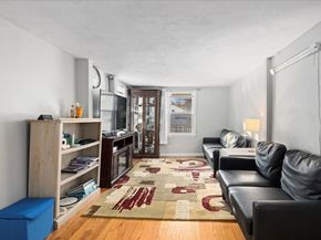 65 Edgewater Avenue, Shrewsbury MA 01545