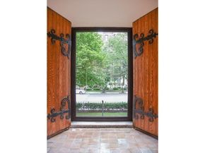 492 Beacon 82, Boston MA 02115