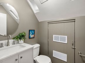 22 Shawmut St Townhouse, Boston MA 02116