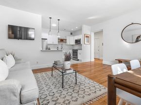 286 Beacon St 1, Boston MA 02116