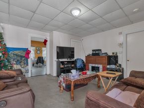 150 E Ashland St, Brockton MA 02302