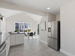 15 S Fairview St 3, Boston MA 02131