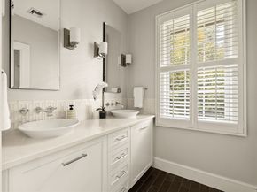 59 Harbor Ave, Marblehead MA 01945