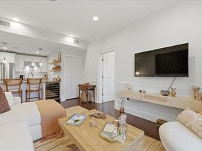 616 E 4th St 304, Boston MA 02127