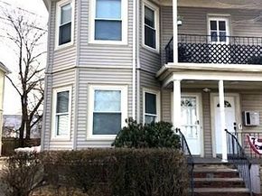 67 Cleverly Ct, Quincy MA 02169