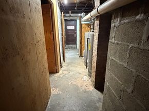 67 Cleverly Ct, Quincy MA 02169