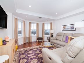 10 Seaport Dr. 2505, Quincy MA 02171