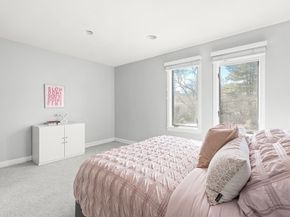 71 Farina Rd, Newton MA 02459