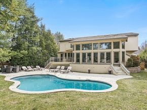 71 Farina Rd, Newton MA 02459