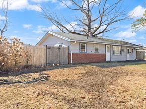 19 Rodwell St, Brockton MA 02302