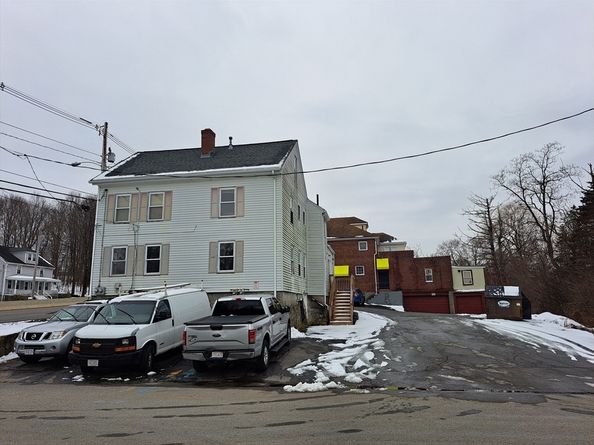 61-65 Turnpike, Southborough MA 01745