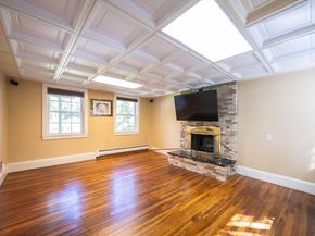 116 Adin St, Hopedale MA 01747