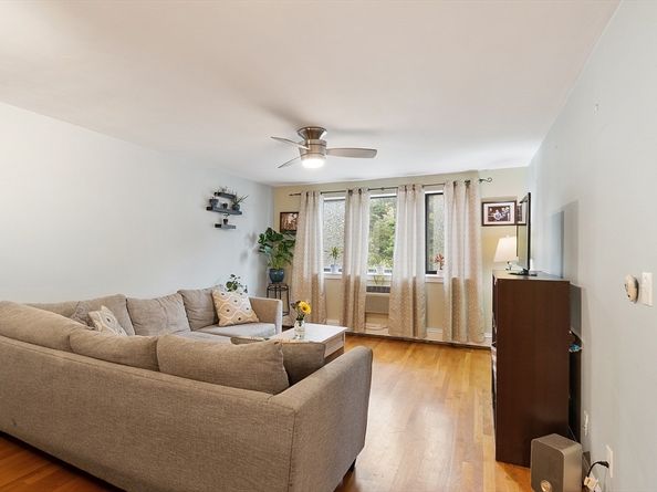 44 Lafayette 401, Chelsea MA 02150