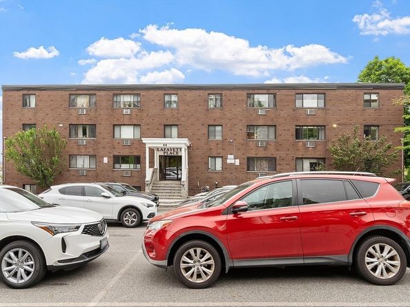 44 Lafayette 401, Chelsea MA 02150