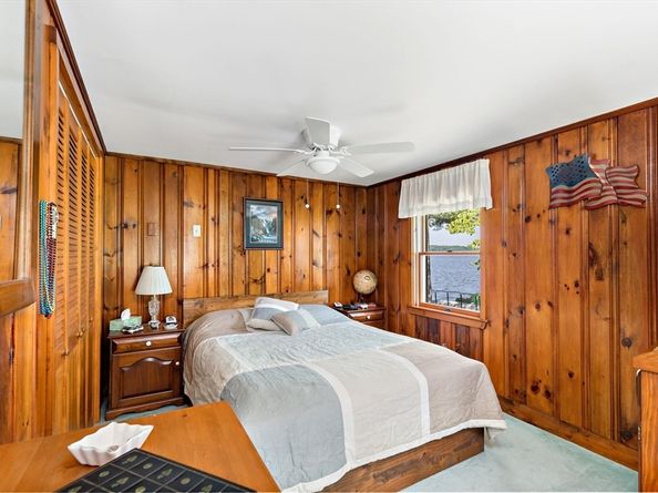 22 Fuller Shores Rd, Lakeville MA 02347