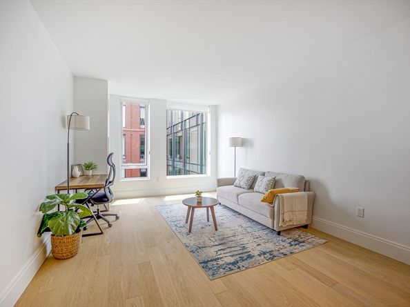 380 Harrison Ave 1123, Boston MA 02118