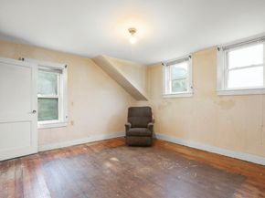 7 Aucoot Road, Mattapoisett MA 02739