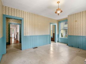 8 Briggs Street, Salem MA 01970