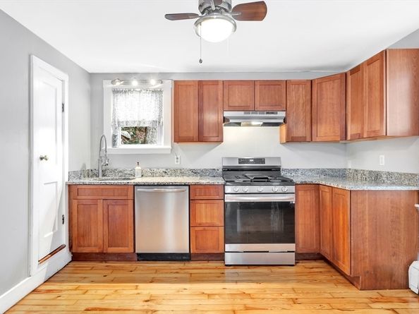 587 Essex Ave, Gloucester MA 01930