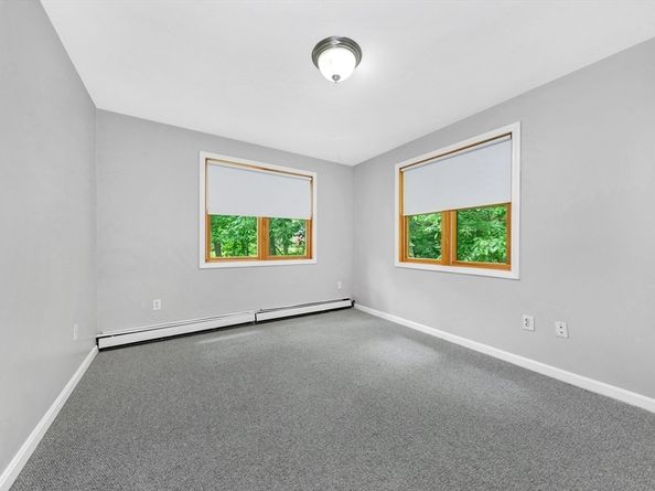 587 Essex Ave, Gloucester MA 01930