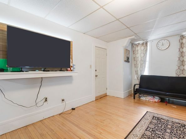 38 Howard Sq, Brockton MA 02301