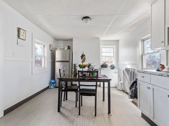 38 Howard Sq, Brockton MA 02301