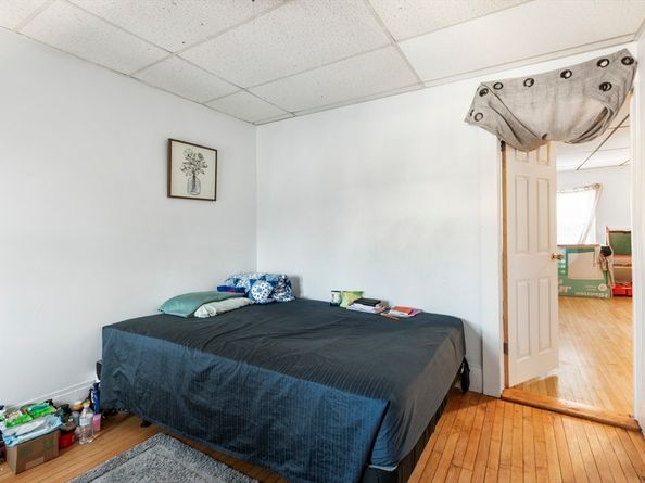 38 Howard Sq, Brockton MA 02301