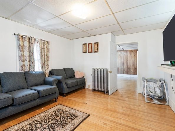 38 Howard Sq, Brockton MA 02301