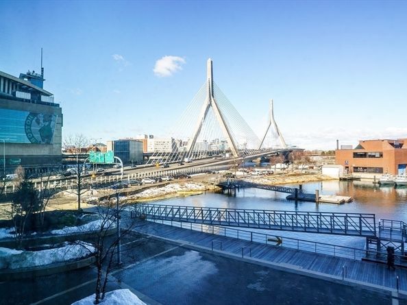 100 Lovejoy Wharf 4H, Boston MA 02114