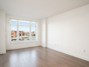 100 Lovejoy Wharf 4H, Boston MA 02114