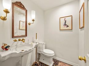 116 Commonwealth Ave A, Boston MA 02116