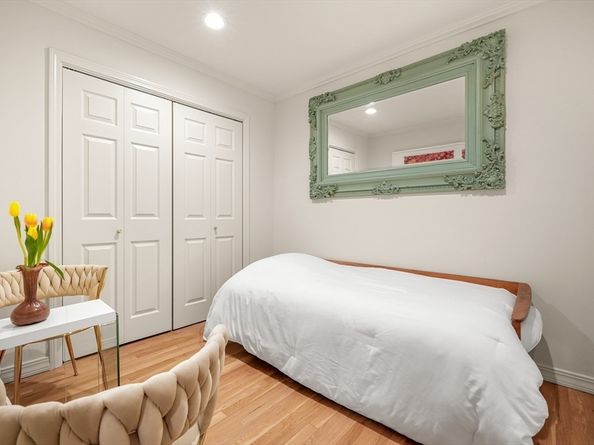 116 Commonwealth Ave A, Boston MA 02116