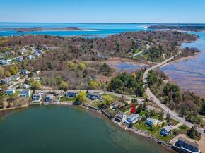 4 North Ridge Rd, Ipswich MA 01938