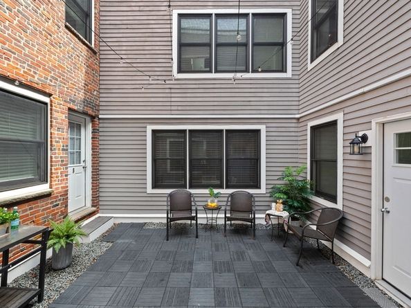 336 Saratoga Street 8, Boston MA 02128