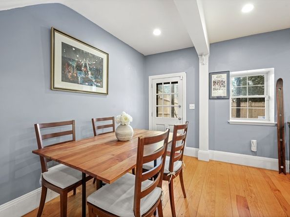 511 E 8th St 1, Boston MA 02127