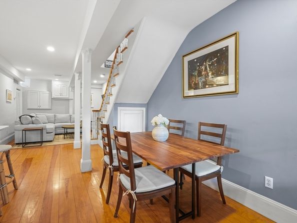 511 E 8th St 1, Boston MA 02127