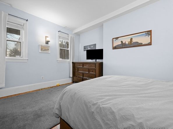 511 E 8th St 1, Boston MA 02127