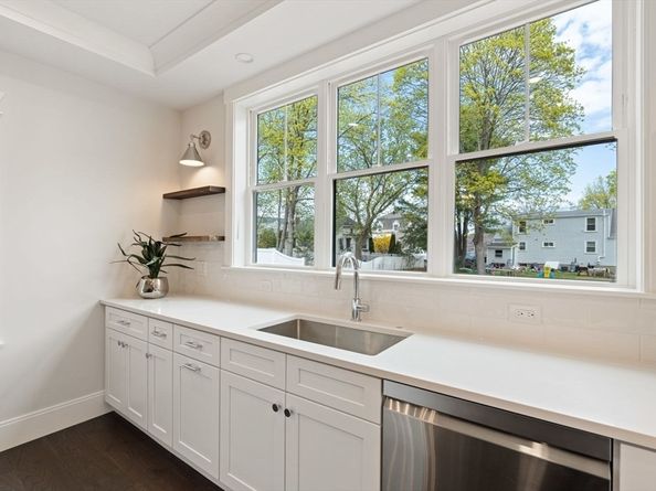 5 Milk St, Natick MA 01760