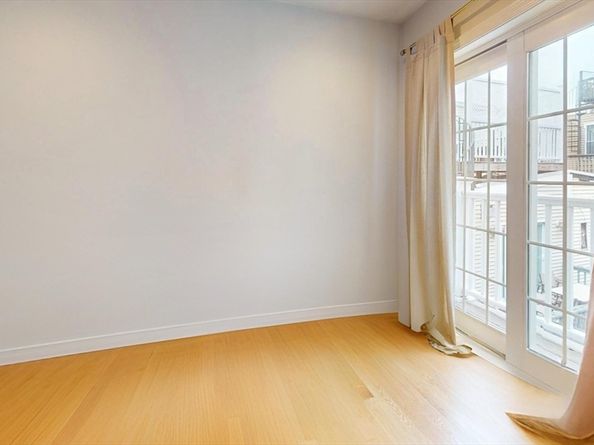 375 Dorchester St 3, Boston MA 02127