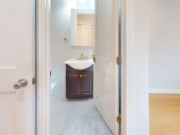 375 Dorchester St 3, Boston MA 02127