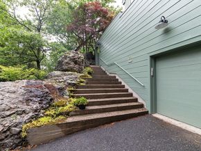 50 Bellingham Rd, Brookline MA 02467