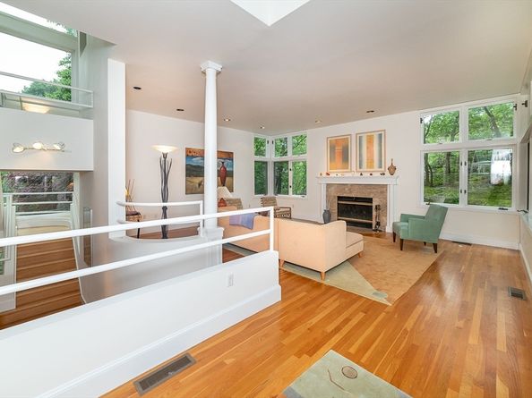 50 Bellingham Rd, Brookline MA 02467