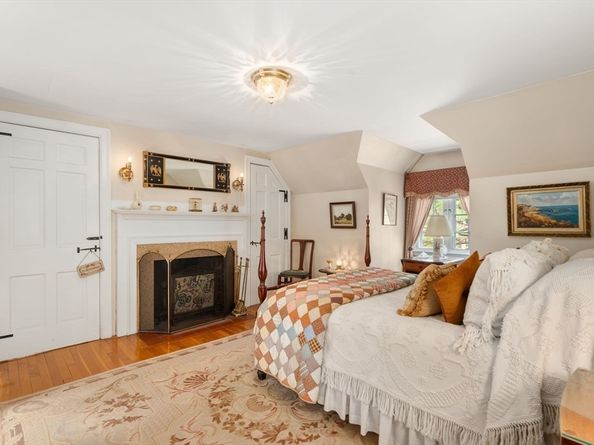 167 Conant Rd, Weston MA 02493