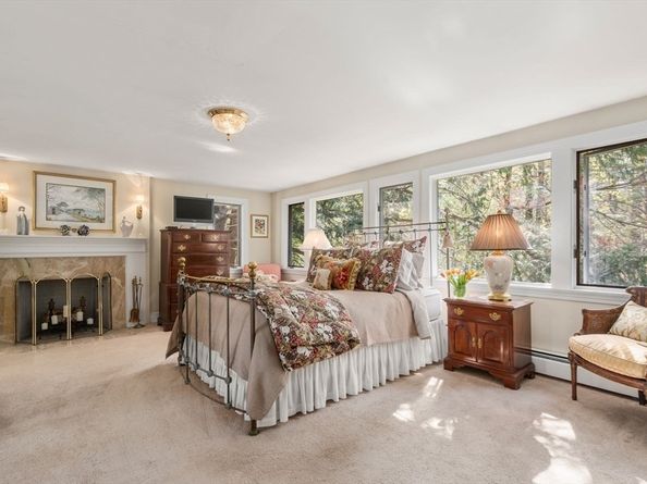 167 Conant Rd, Weston MA 02493